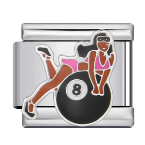 шарм “дівчина на шарі 8”